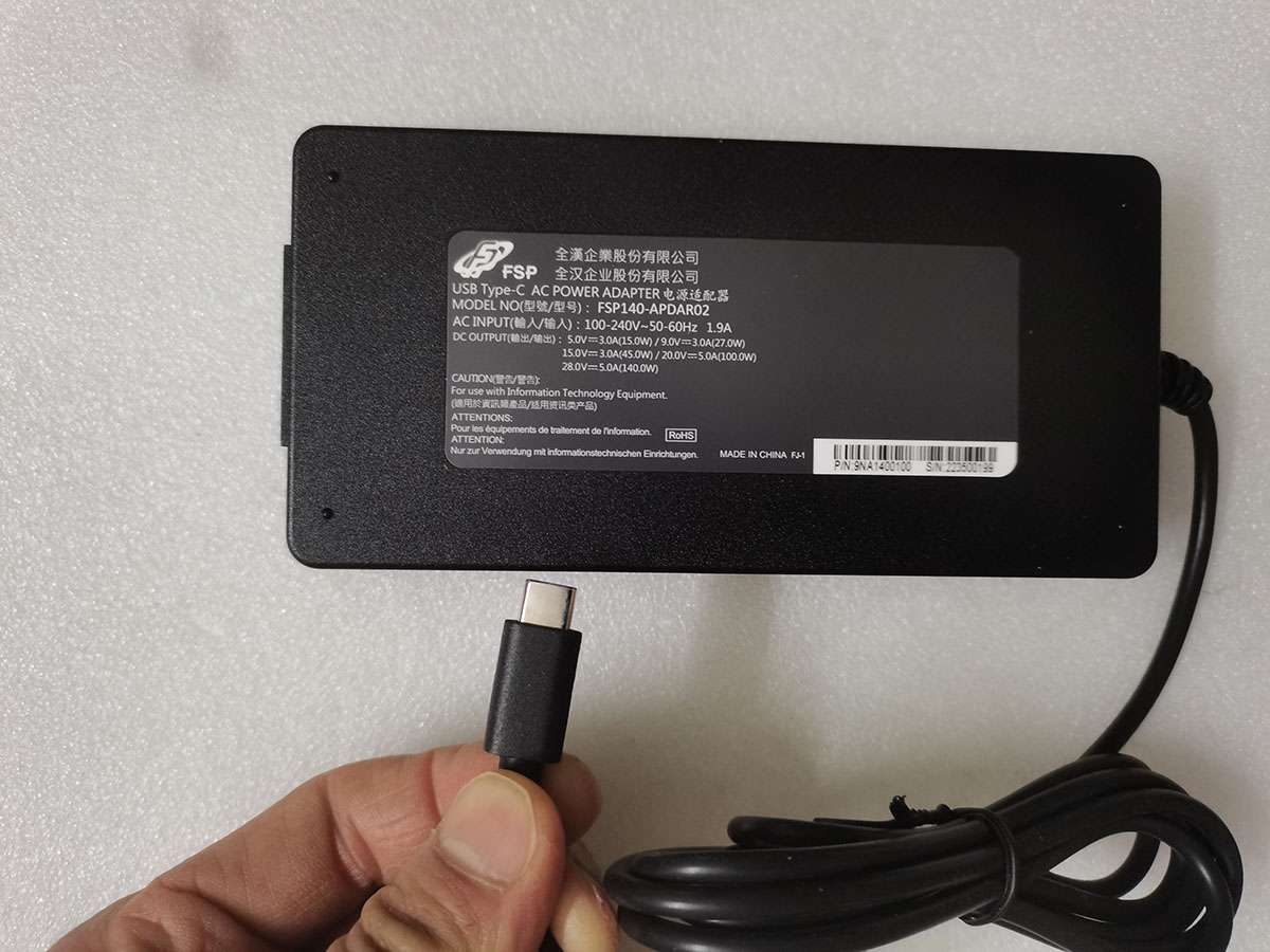 NEW Slim OEM FSP 28V 5A FSP140 - đánh giá và giá Pc Gaming News